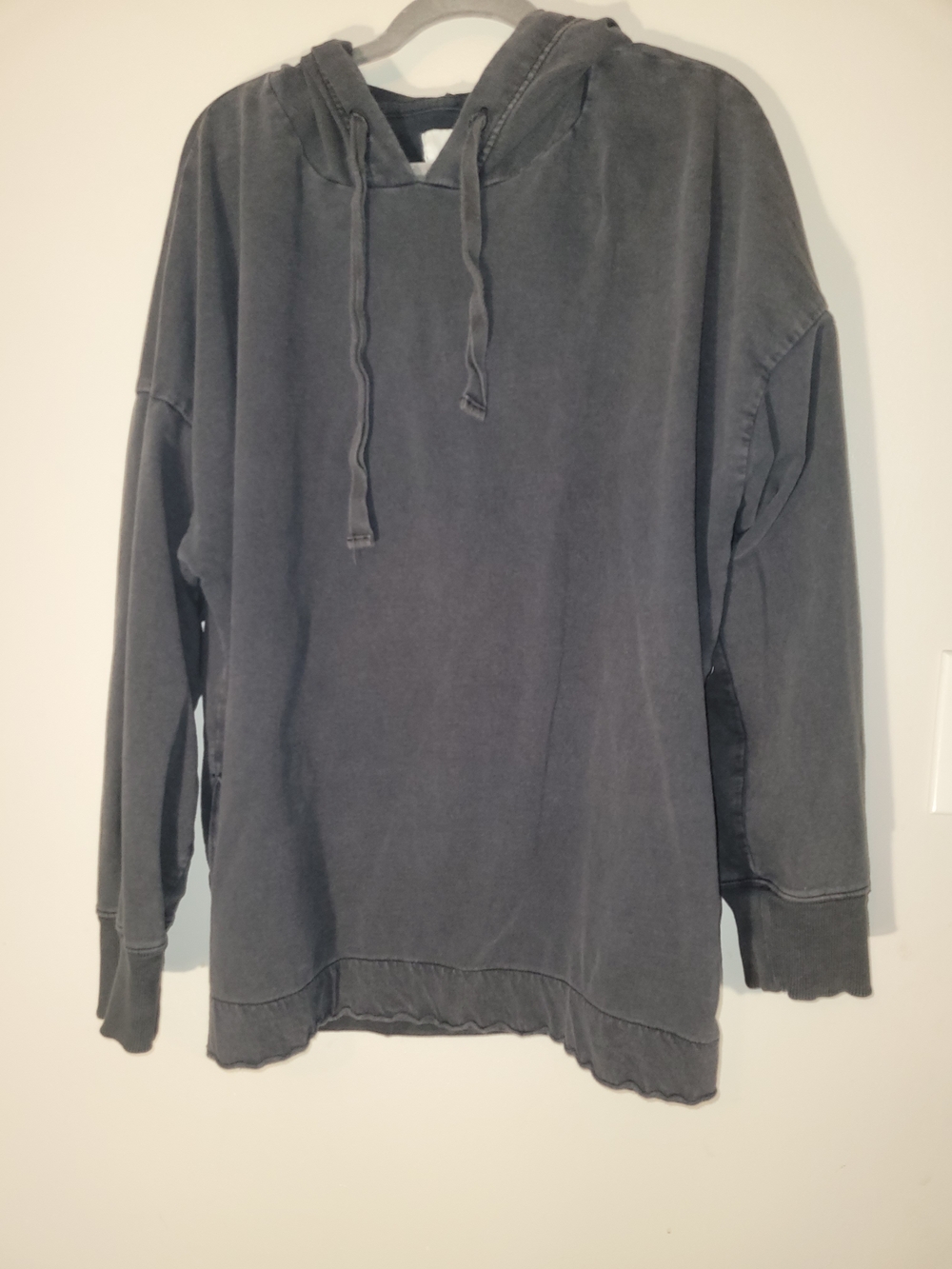aerie Woman's Washed Gray Pullover Hoodie